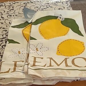 Lemon Print Kitchen Towels